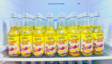 น้ำเสาวรสพร้อมดื่ม “แม่ยา” / Mae Ya Passion Fruit Juice