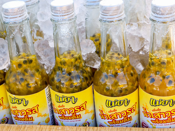 น้ำเสาวรสพร้อมดื่ม “แม่ยา” / Mae Ya Passion Fruit Juice - Image 2